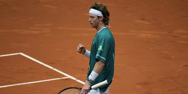 Рублев — Давидович Фокина. Прогноз и ставки на матч ATP Мадрид (28 апреля 2024 года)
